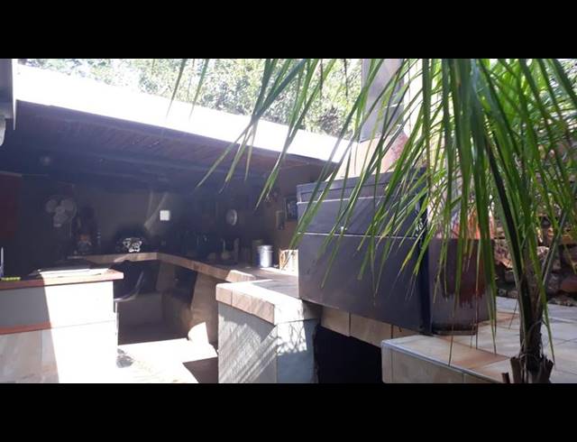 15 BEDROOM HOUSE FOR SALE IN CROFT MOHR ESTATE